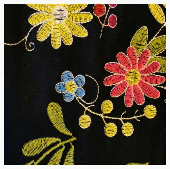 angel + premium Zoe embroidered leggings NWT - Picture 7 of 11